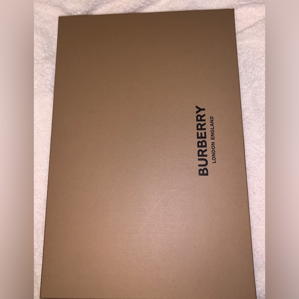 BURBERRY RAINBOOTS - Picture 7 of 8